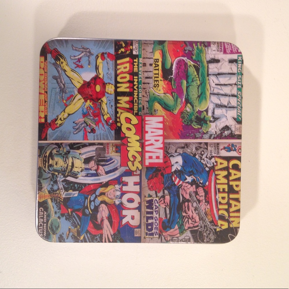 Marvel Captain America Badge Bi- Fold Wallet